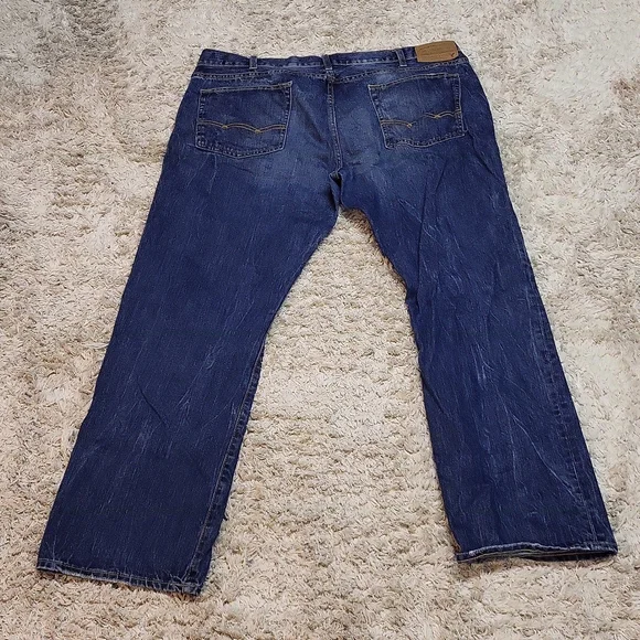 American Eagle distressed jeans - Picture 4 of 5